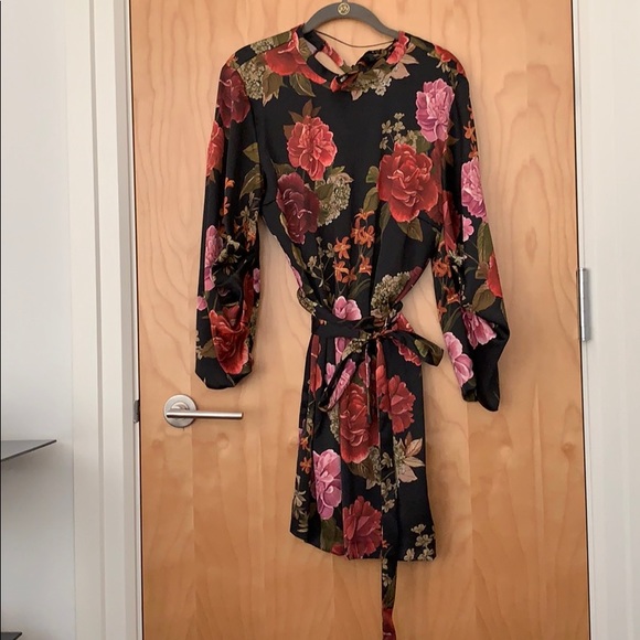 Zara Dresses Zara Floral Wrap Dress Poshmark